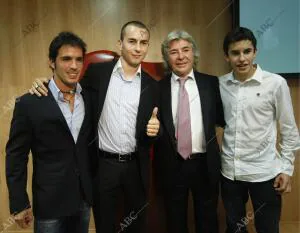 homenaje A los Campeones de moto Gp Jorge Lorenzo Tony Elias y Marc Marquez y al...