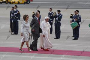 Llegada de Ss el papa Benedicto Xvi al aeropuerto de Barajas para participar en...