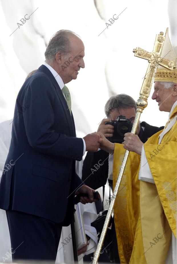 misa de clausura de la Jmj en la base Aerea de cuatro Vientos Ofidiada por Ss el...