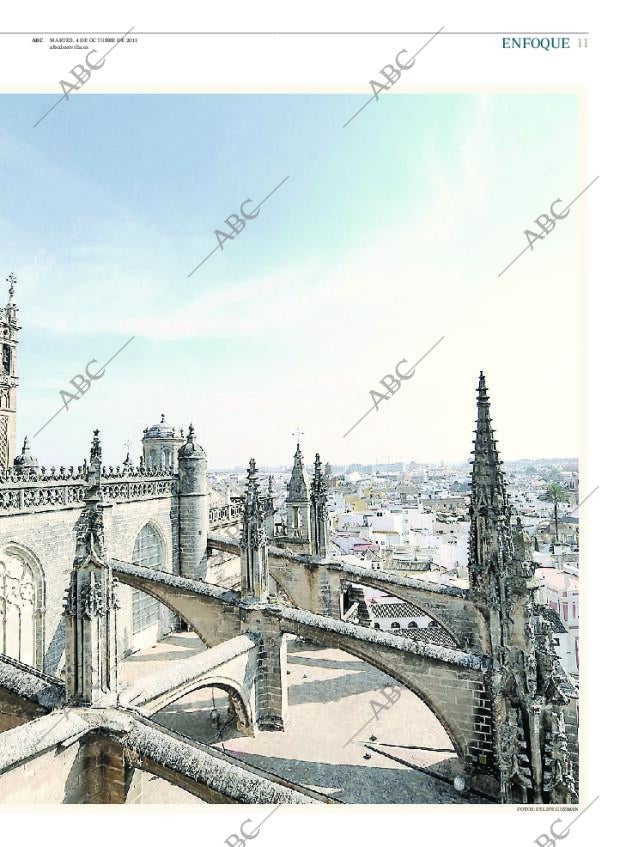 ABC SEVILLA 04-10-2011 página 11