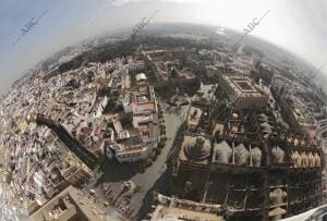 Vista Aerea de Sevilla desde la Giralda