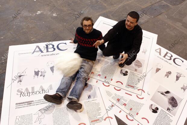 Fernando Gutiérrez y Daniel Romero, autores del «stand» de ABC