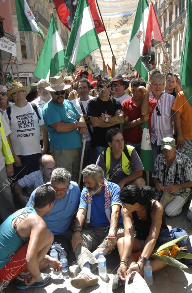 Detenciones de Policia en la Manifestacion en Malaga de Gordillo marcha en...