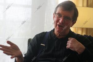 Entrevista al director Mike Newell, que presenta en el Festival de Cine Europeo...