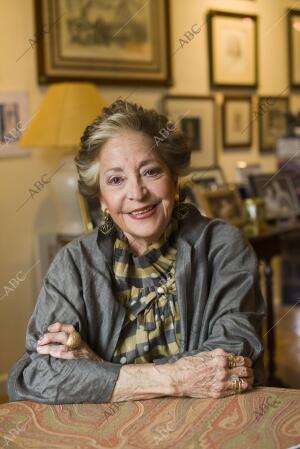 Teresa Berganza en su casa de el escorial foto Matias nieto Archdc Madrid...