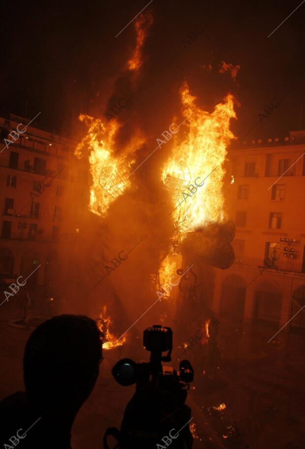 Cremá Hogueras Foto Juan Carlos Soler archdc Juan Carlos Soler