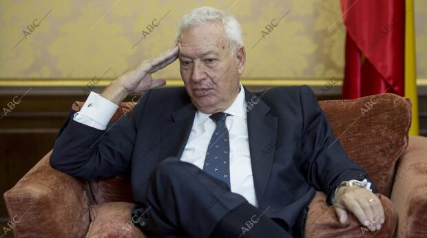 Entrevista al ministro de Asuntos Exteriores José Manuel García Margallo