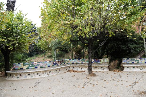 Donde el arquitecto Hizo las Pruebas para Otros Monumentos como el parque Guell