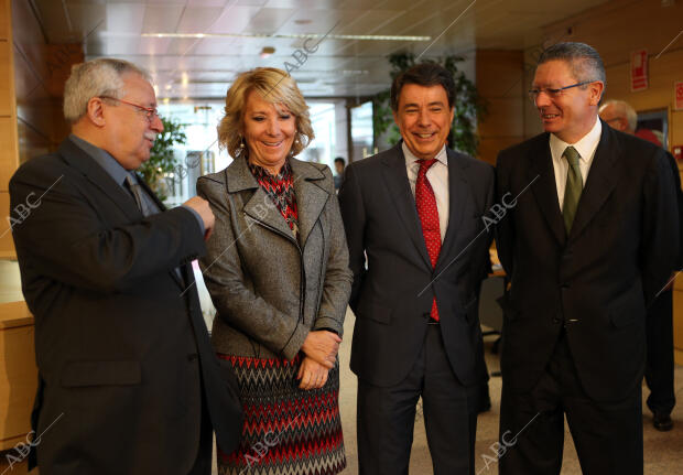 alberto ruiz gallardon, ignacio gonzalez, esperanza aguirre y joaquin leguina en...