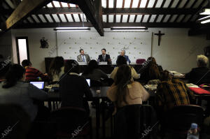 El director de ABC, Bieito Rubido, ha pronunciado una conferencia en la...