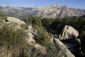 La Pedriza, Sendas por la Sierra