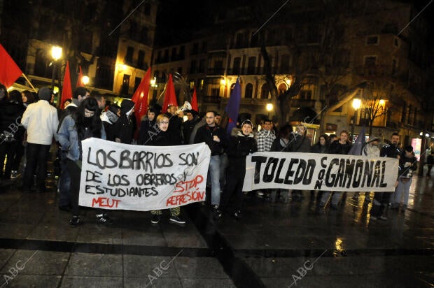 Concentración en solidaridad con el barrio burgalés de Gamonal