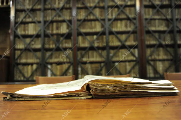 Biblioteca de la Ub. Restauracion de Libros Antiguos