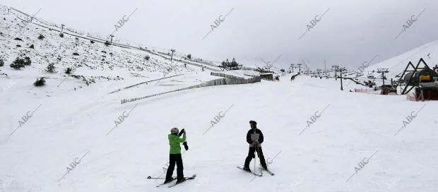 reportaje de la nieve en Distintas Zonas de la Sierra de Madrid foto Jaime...