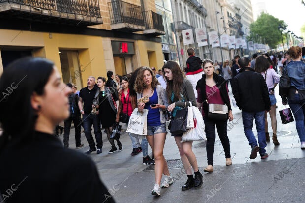 Ambiente en las Calles de Barcelona por las Vacaciones de semana Santa