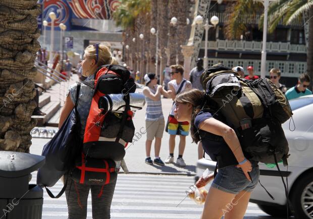 Turistas en Alicante Foto Sergio Soler archdc