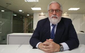 Entrevista con miguel arias cañete tras los resultados de las elecciones al...