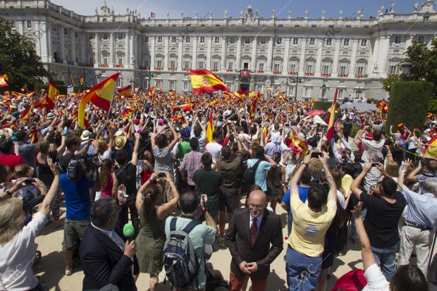 Proclamacion de Felipe Vi plaza de oriente Madrid 19/06/2014 foto Isabel Permuy...