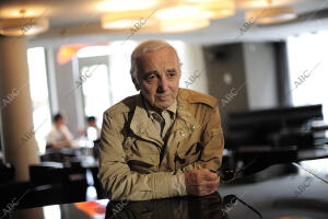 Entrevista con el cantante francés, Charles Aznavour