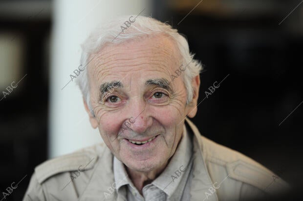 Entrevista con el cantante francés, Charles Aznavour