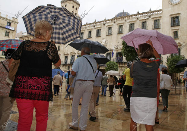 Llegan las primeras lluvias a Alicante