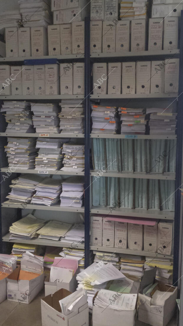 Juzgados de lo mercantil 1 y 2 Retrasos, Colapsos, Papeles y Archivadores...