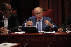 El Expresidente Dela Generalitat Jordi Pujol ha Comparecido en el Parlament