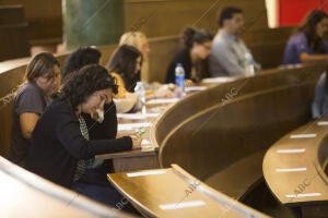 Oposiciones a enfermeros de la Comunidad de Madrid en la facultad de Derecho de...