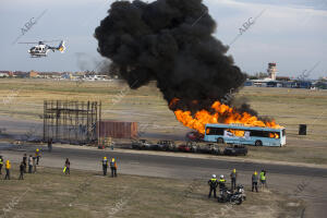 Simulacro de emergencias en la base aérea de cuatro vientos