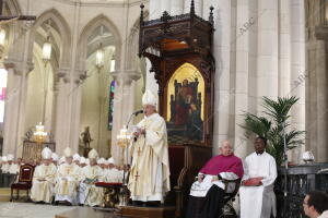 Solemne Eucaristía con la que se celebró toma de posesión del nuevo arzobispo de...