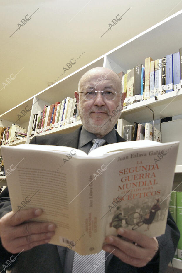 Presentación del libro "La Segunda Guerra Mundial contada para escépticos", de...