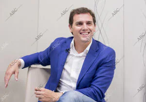 Entrevista a Albert Rivera presidente de Ciudadanos el día después de las...