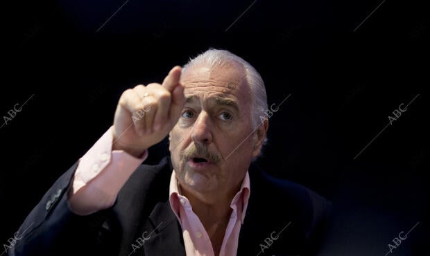 Entrevista a Andrés Pastrana, expresidente de Colombia