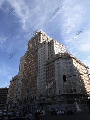 Vista del edificio España y la torre de Madrid