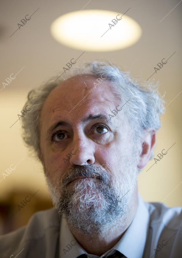 Entrevista a Luis Cueto Álvarez de Sotomayor, coordinador general de la alcaldía...