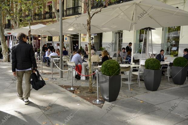 La nueva terraza del Ramsés Life, en la Plaza de la Independencia