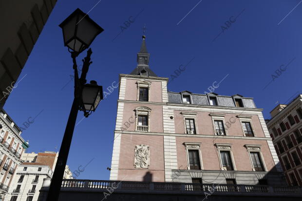 Fachada del antiguo Museo del Ejército, adscrito al Museo del Prado