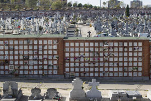 El cementerio de la Almudena en el día de Todos los Santos