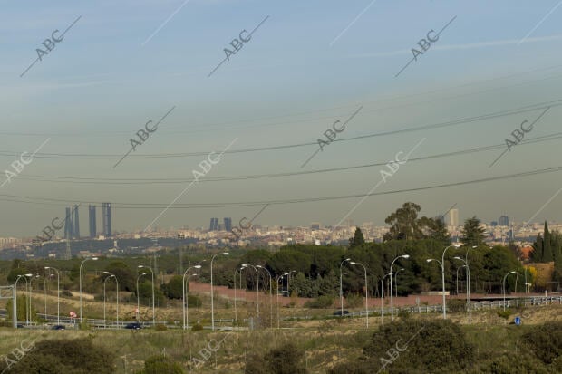 Capa de contaminación suspendida sobre Madrid