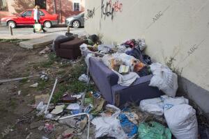 Basura y suciedad en la zona de Puente de Vallecas