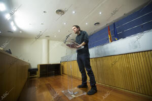 Rueda de prensa de Pablo Iglesias tras la reunión el líder de Podemos con el Rey...