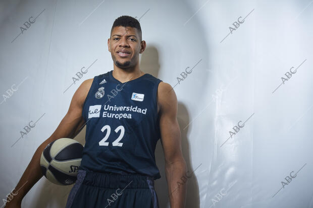 Entrevista a Walter Edy Tavares, jugador de baloncesto del Real Madrid