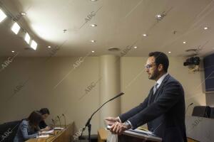 Rueda de prensa de Antonio Hernando del Psoe, en el congreso de los Diputados