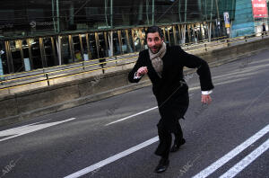 El abogado Cándido Conde-Pumpido Varela, a la salida de su despacho en la calle...