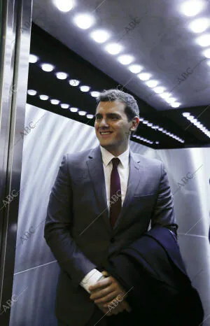 Albert Rivera ascensor del Congreso de los Diputados