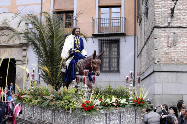 La procesión del Cristo Rey en su entrada triunfar en Jerusalén