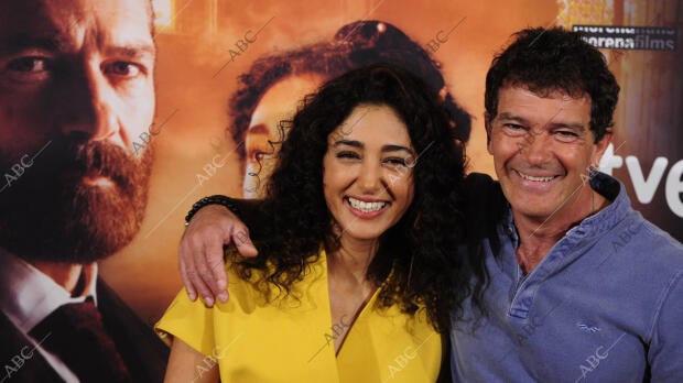 En la imagen Golshifteh Farahani y Antonio Banderas