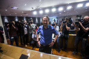 Rueda de prensa del líder de Podemos, Pablo Iglesias, tras su reunión con S.M