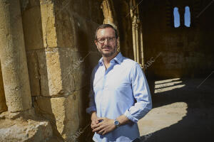 Entrevista al senador del PP, Javier Maroto, con fotos posadas en la Iglesia del...