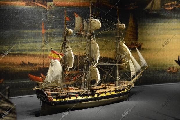 Semana naval, exposición del galeón de Manila en el Museo Naval